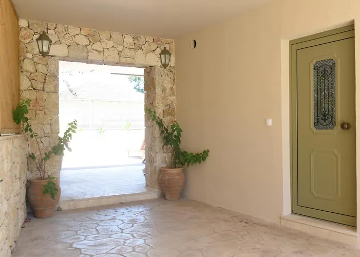 Villa Village Escape House